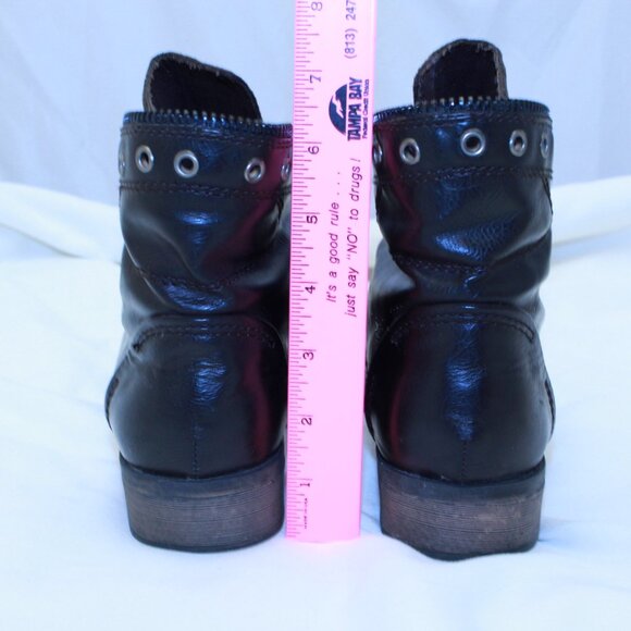 Report Size 8.5 Brown Faux Leather Lace Up Embellished NYLES Cap Toe Combat Boot - Picture 5 of 13